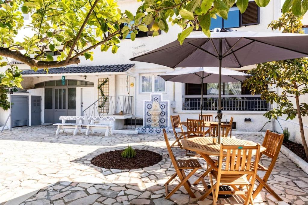 Vita Portucale ! Nook Beach Apartments กอสตา ดา กาปาริกา ภายนอก รูปภาพ